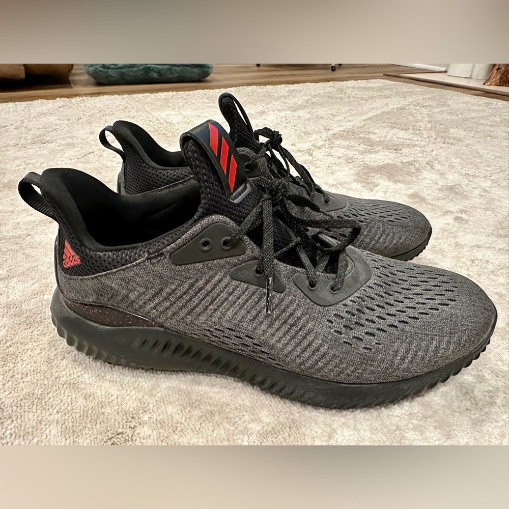 Adidas Alpha bounce
